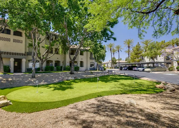 Holiday home Condo: 0.3 Mi To Pickleball Courts! Scottsdale