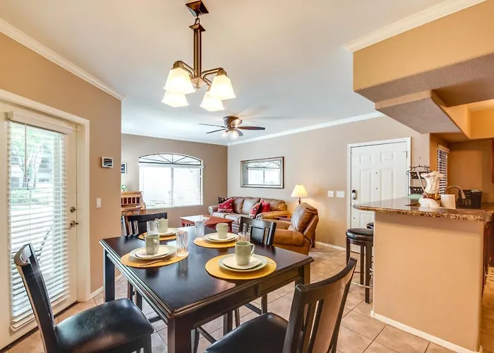 Condo: 0.3 Mi To Pickleball Courts! Holiday home *