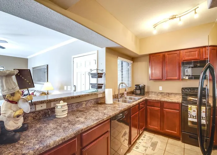 Condo: 0.3 Mi To Pickleball Courts! Scottsdale