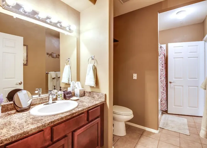 Holiday home Condo: 0.3 Mi To Pickleball Courts!