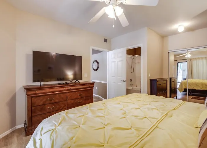 Condo: 0.3 Mi To Pickleball Courts! * Scottsdale