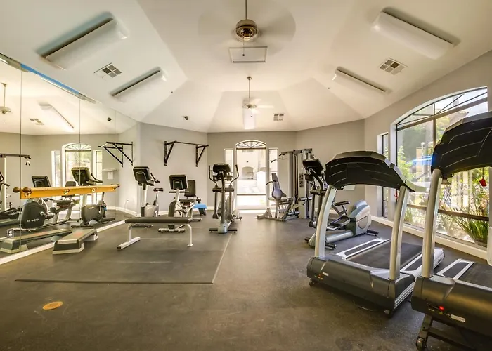 Condo: 0.3 Mi To Pickleball Courts!